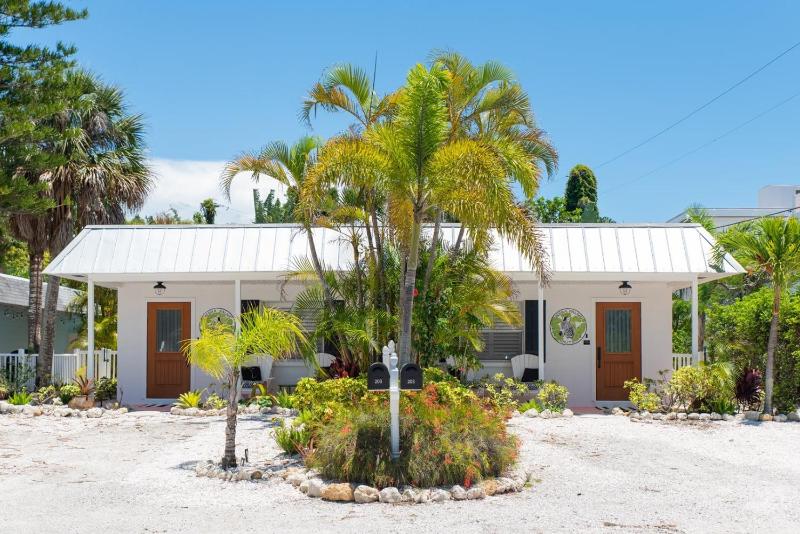 Two-Bedroom Villa image 1