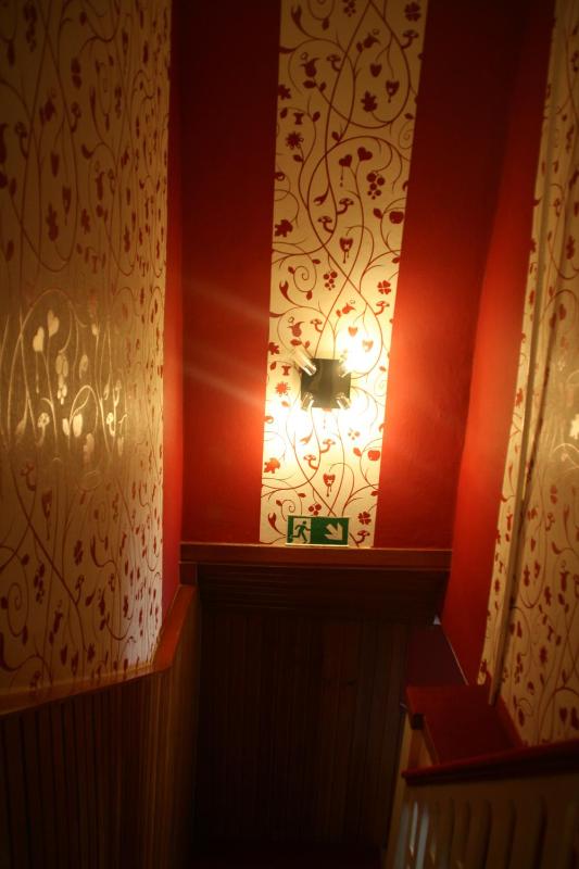 Double Room with Shared Toilet image 2