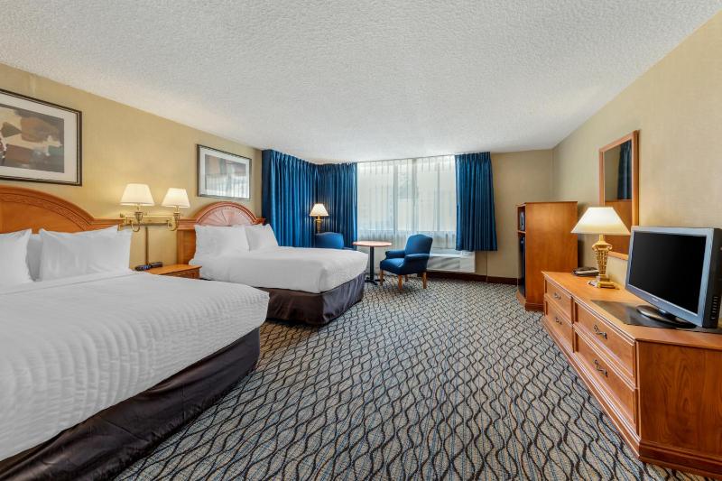 Standard Room, 2 Double Beds, Non-Smoking image 4
