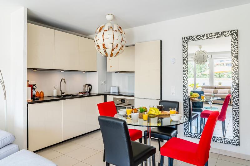 Appartement elegant a proximite du velodrome - image 13