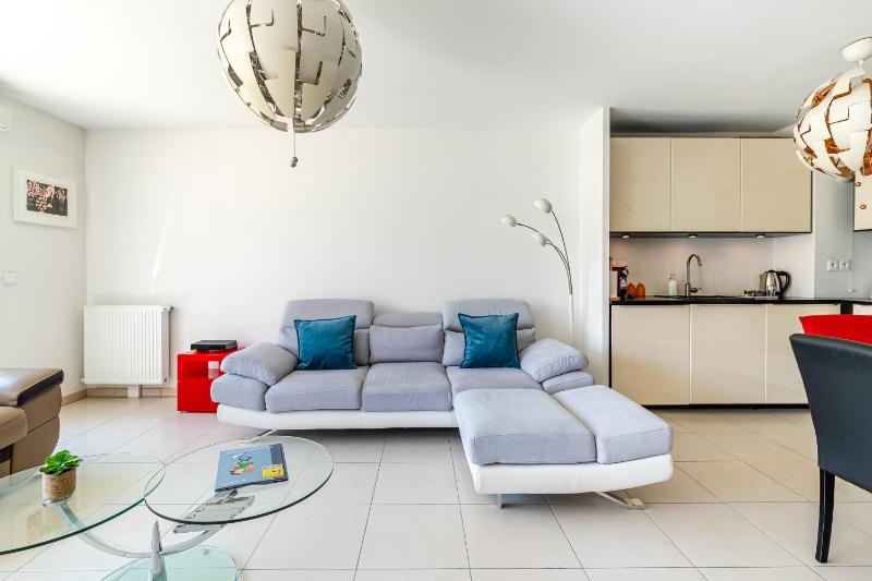 Appartement elegant a proximite du velodrome - image 14