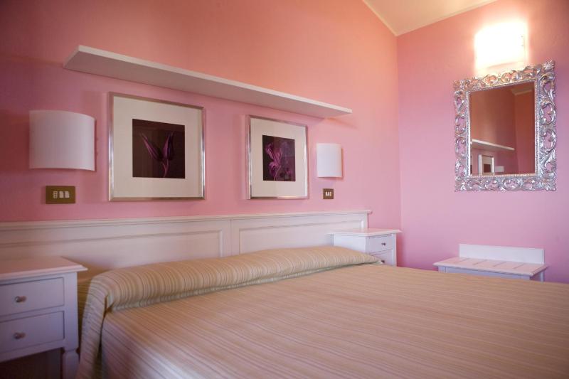 Double Room image 2