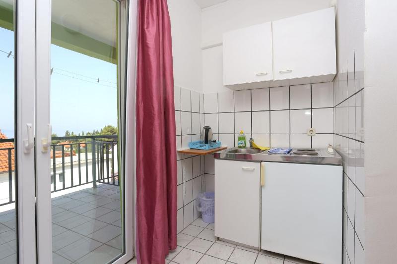 Studio with Terrace and Sea View image 4
