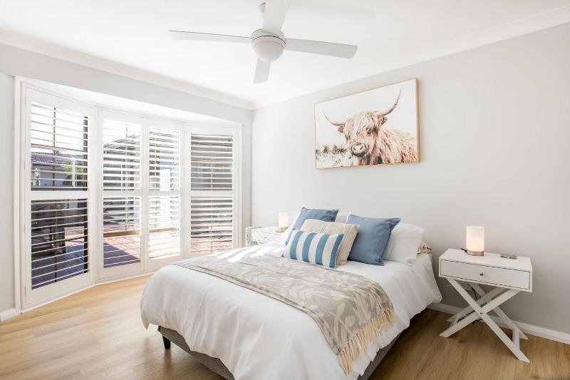 Seagrass Pet Friendly 10 Mins Walk to Beach - image 6