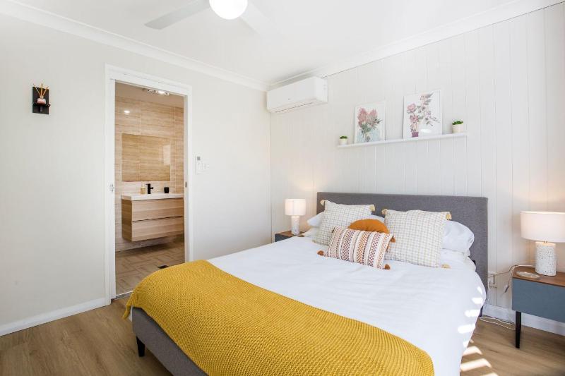 Seagrass Pet Friendly 10 Mins Walk to Beach - image 30