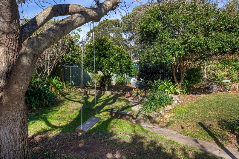 Seagrass Pet Friendly 10 Mins Walk to Beach - image 10