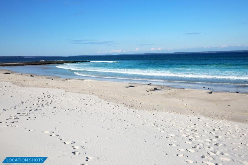 Seagrass Pet Friendly 10 Mins Walk to Beach - image 16