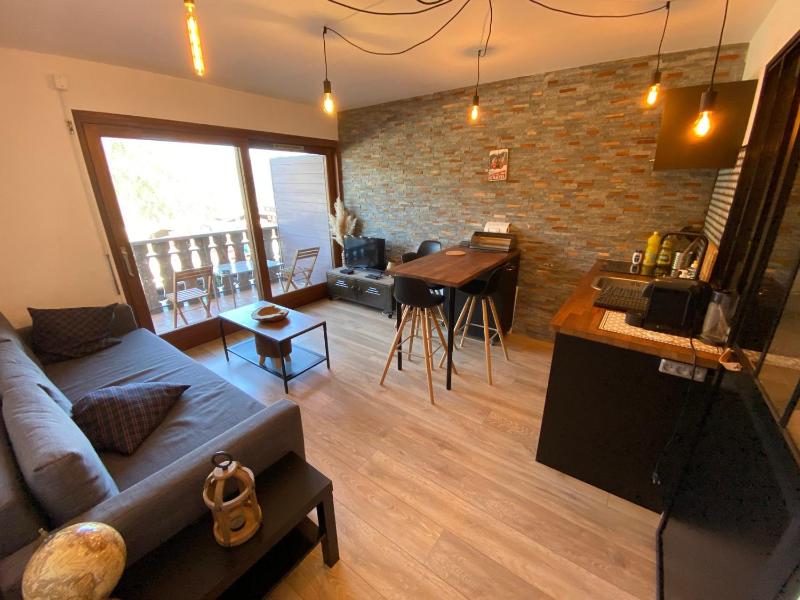 Studio Cabine Idéal: à 400m du Centre, Balcon Ouest, Casier à Skis – Châtel - FR-1-693-97 Images