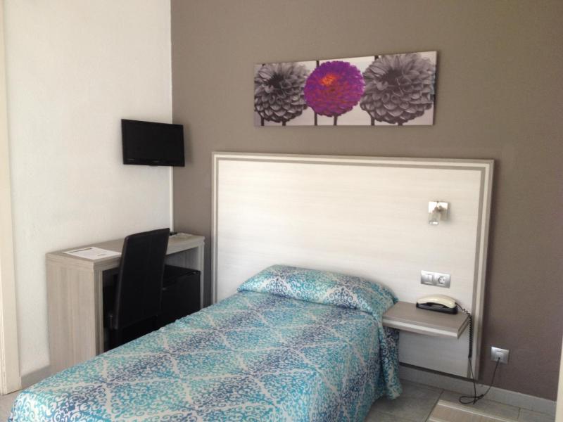Hotel Planas - image 13