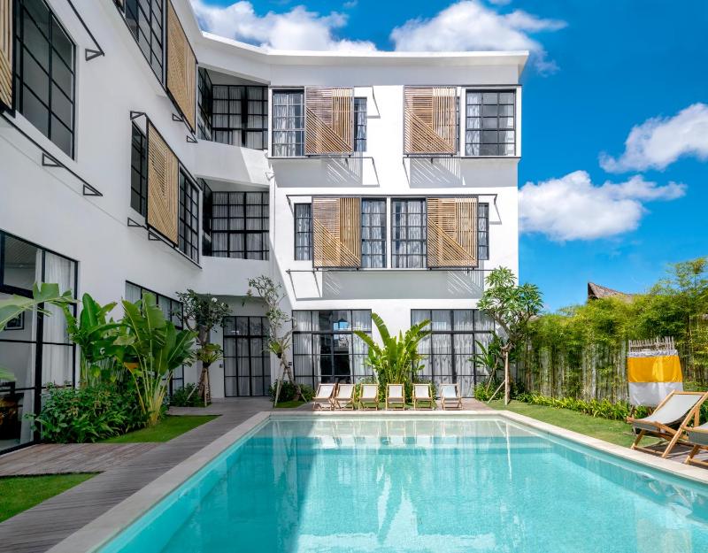 AKA Tropicana Loft Canggu - image 1