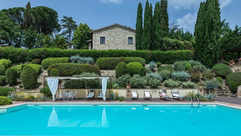 IL BORGO 16 Emma Villas - image 31