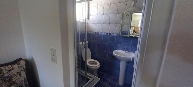 One-Bedroom Apartment with Terrace image 4