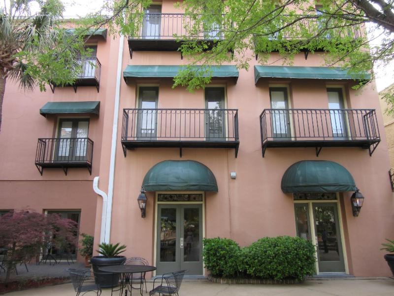 Hilton Vacation Club Lodge Alley Inn Charleston - image 34