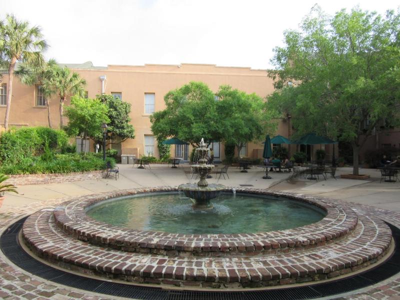 Hilton Vacation Club Lodge Alley Inn Charleston - image 14