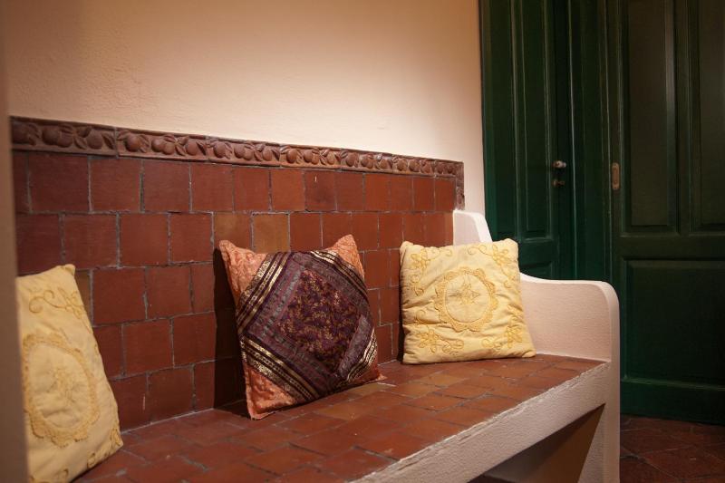 Double Room image 4