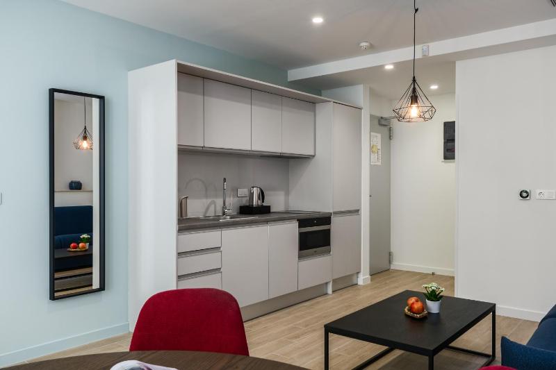 Standard Apartment with Patio image 4