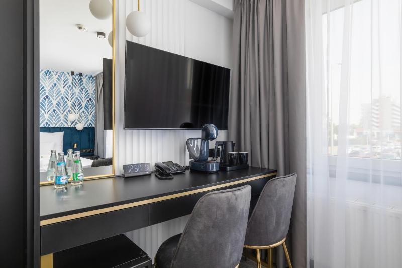 Deluxe Single Room image 3