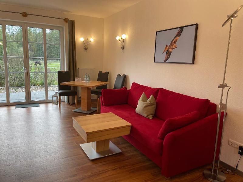 Deluxe King Suite image 3