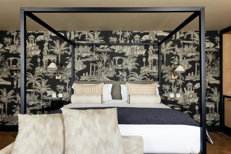 Junior Suite image 1