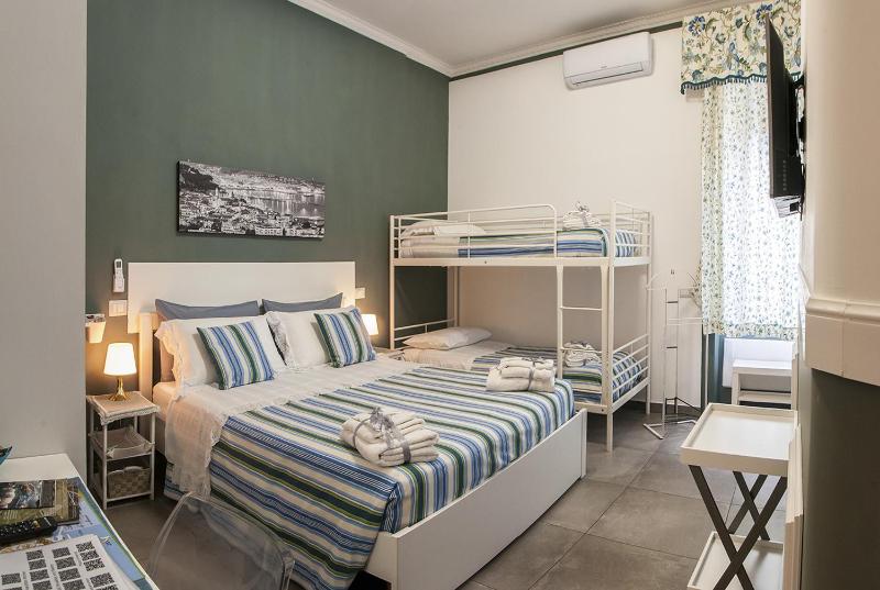 Quadruple Room image 1