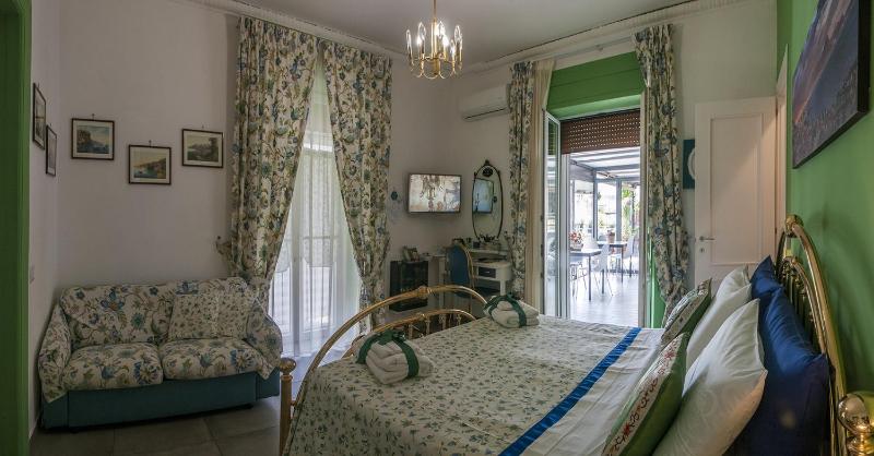 Double Room with Terrace image 1