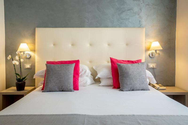 Superior Double or Twin Room image 3