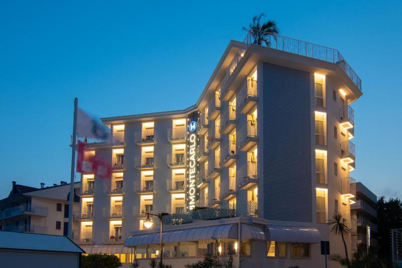 Hotel Montecarlo 3 Stelle Superior - image 41