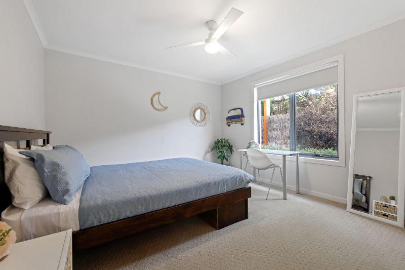 Penguin Place - image 6