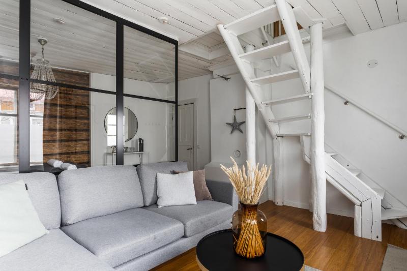 Apartment image 3