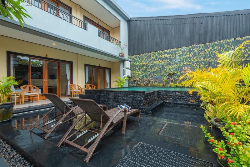 Liliy Guest House Kuta - image 17