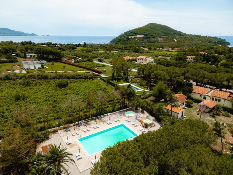 Glamping at Elba - image 21