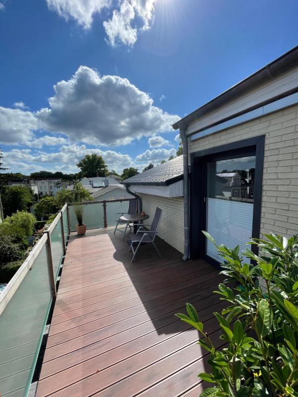 Apartment with Balcony image 4