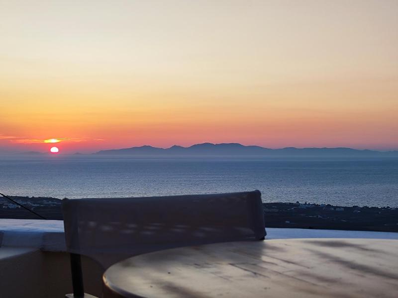 Studio (2 Adults) with Panoramic Sea View image 3