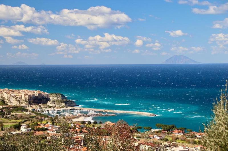 The Queen Tropea - image 23