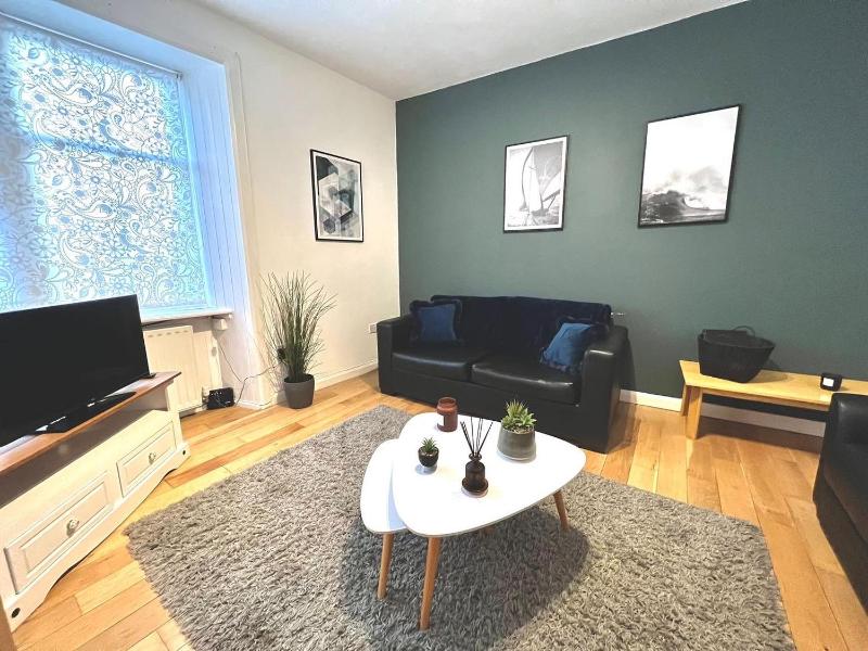 North Berwick Seaside Apartment Images