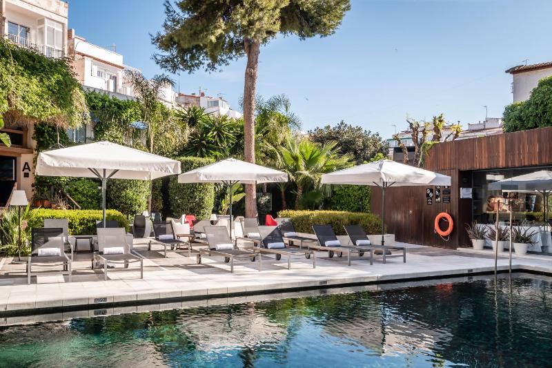 Hotel Medium Sitges Park - image 9