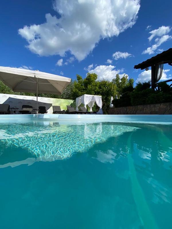 Grigliata Motel and Pool Images