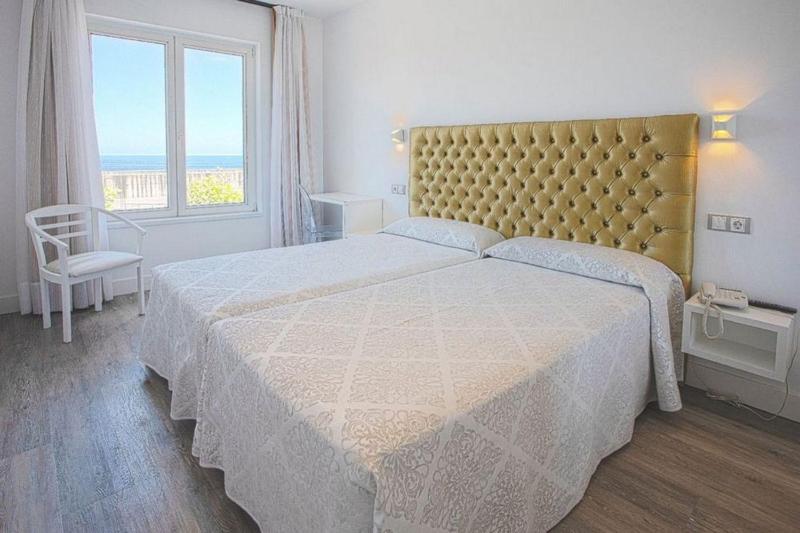 Superior Double Room image 2
