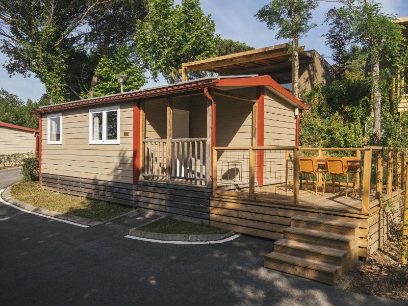 Mobile Home Premium with Terrace image 4
