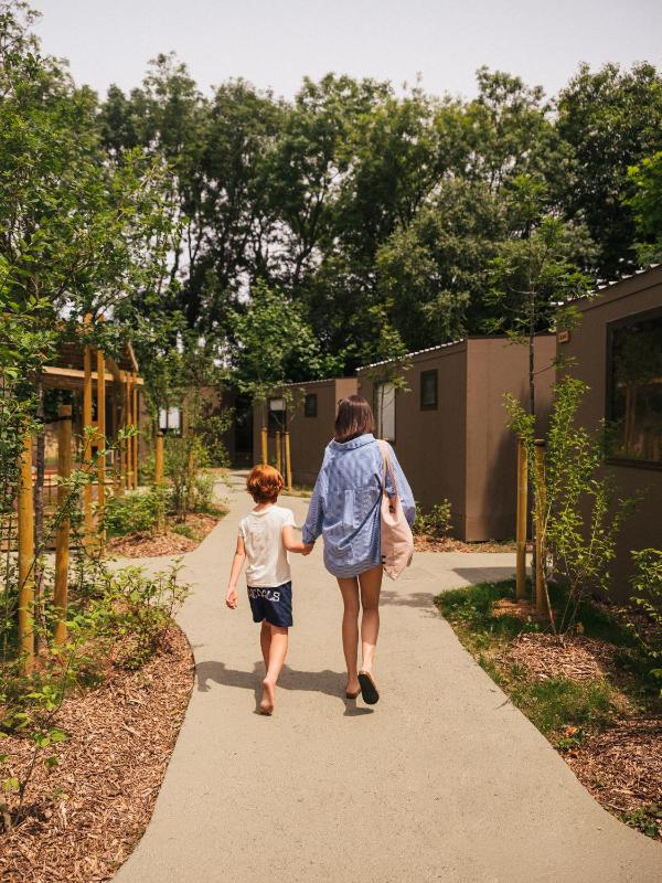 Mobile Home Family Compact image 2