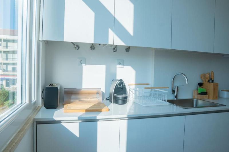 NEW Estrela da Praceta Apt w/ 3 Suites & Oceanview - image 36
