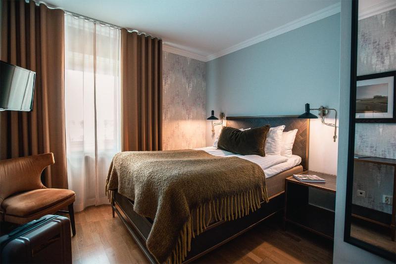 Superior Queen Room (140 cm bed) image 3