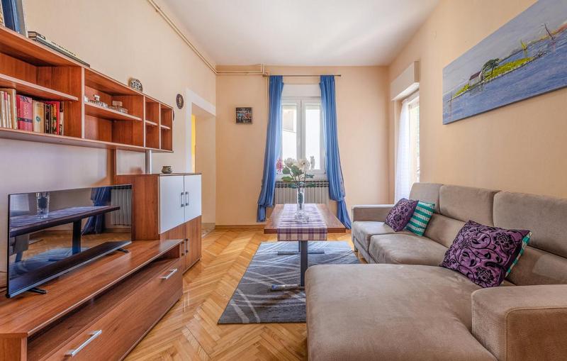 Guest house Minak - image 12