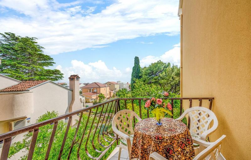 Guest house Minak - image 6