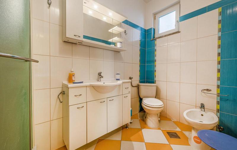 Guest house Minak - image 40