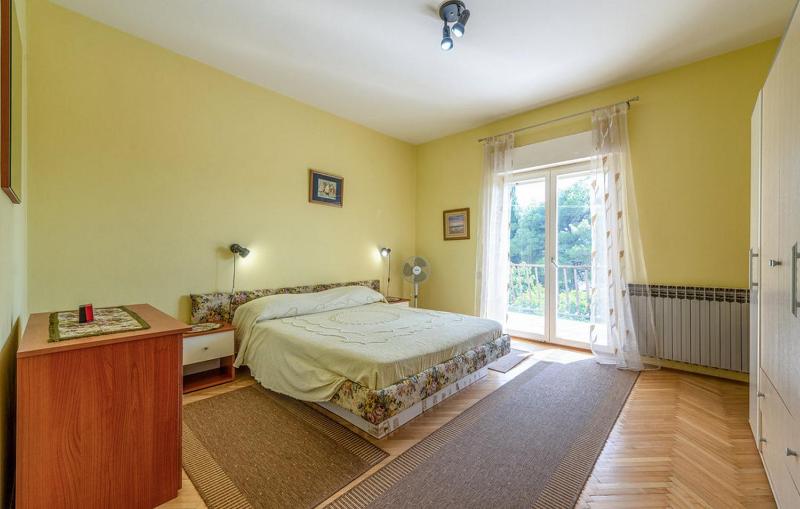 Guest house Minak - image 15