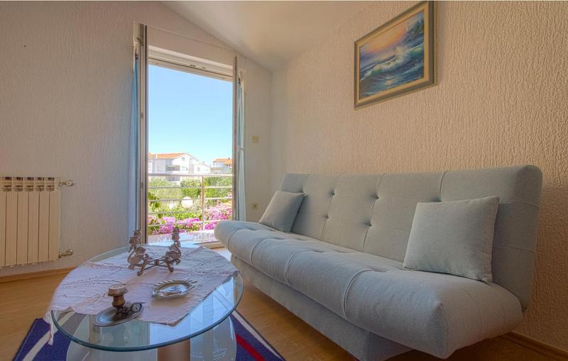Guest house Minak - image 32
