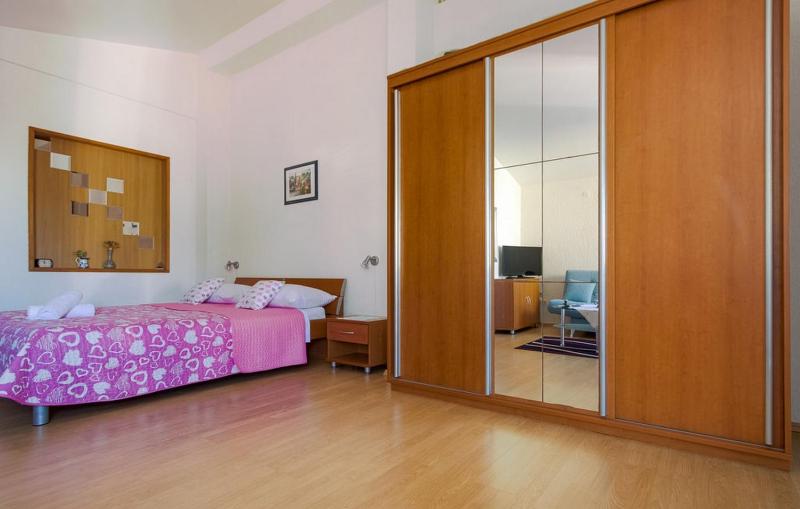 Guest house Minak - image 11