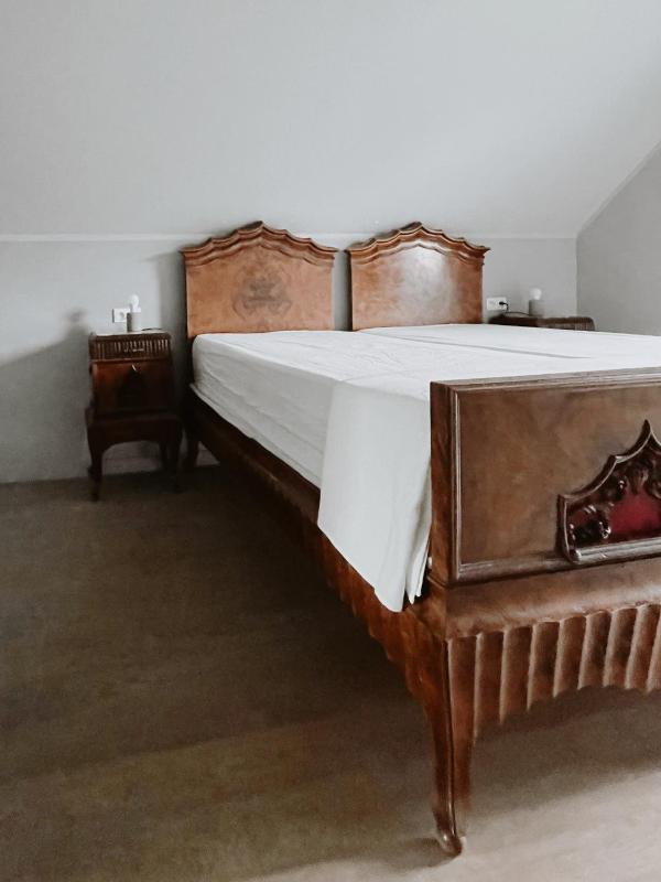 Two-Bedroom House image 2