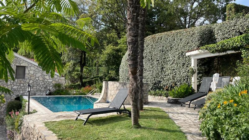 House in the Mountains near Budva - image 6
